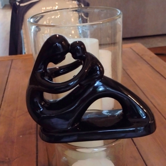 Timeless Mother & Child Love - Picture 4 of 14